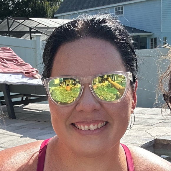 alainadavis1108